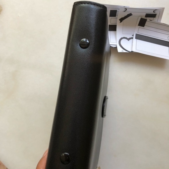 LILLIAN VERNON VINTAGE LEATHER PLANNER - Picture 11 of 14